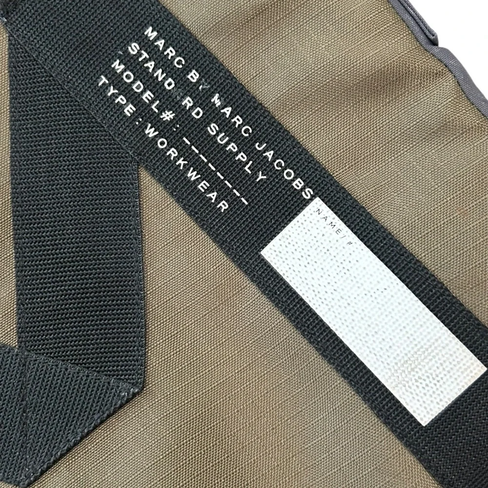 Marc by Marc Jacobs Standard Supply Workwear Messenger Laptop Bag Olive Grey